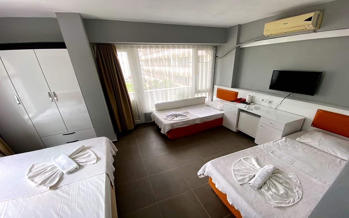Standard-Vierbettzimmer