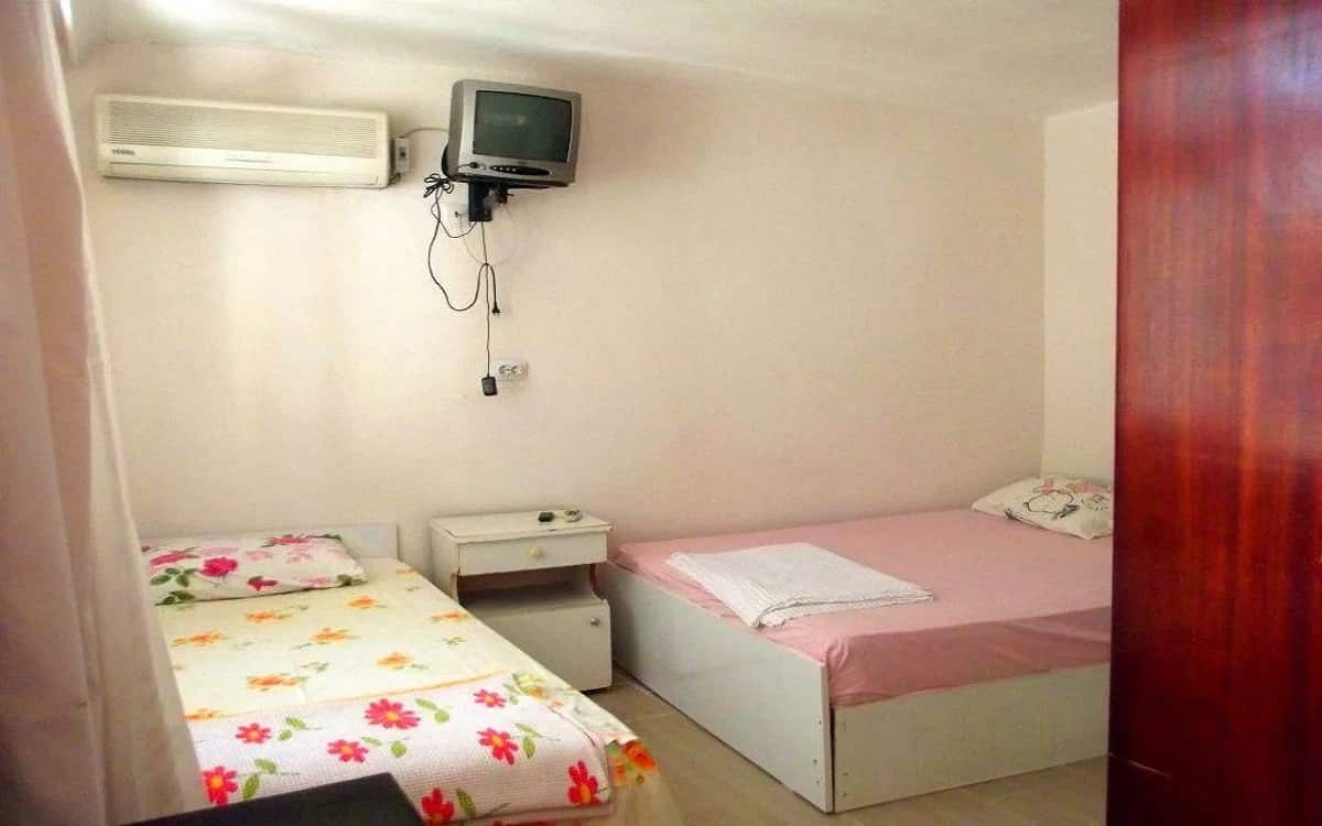 Standard-Dreibettzimmer