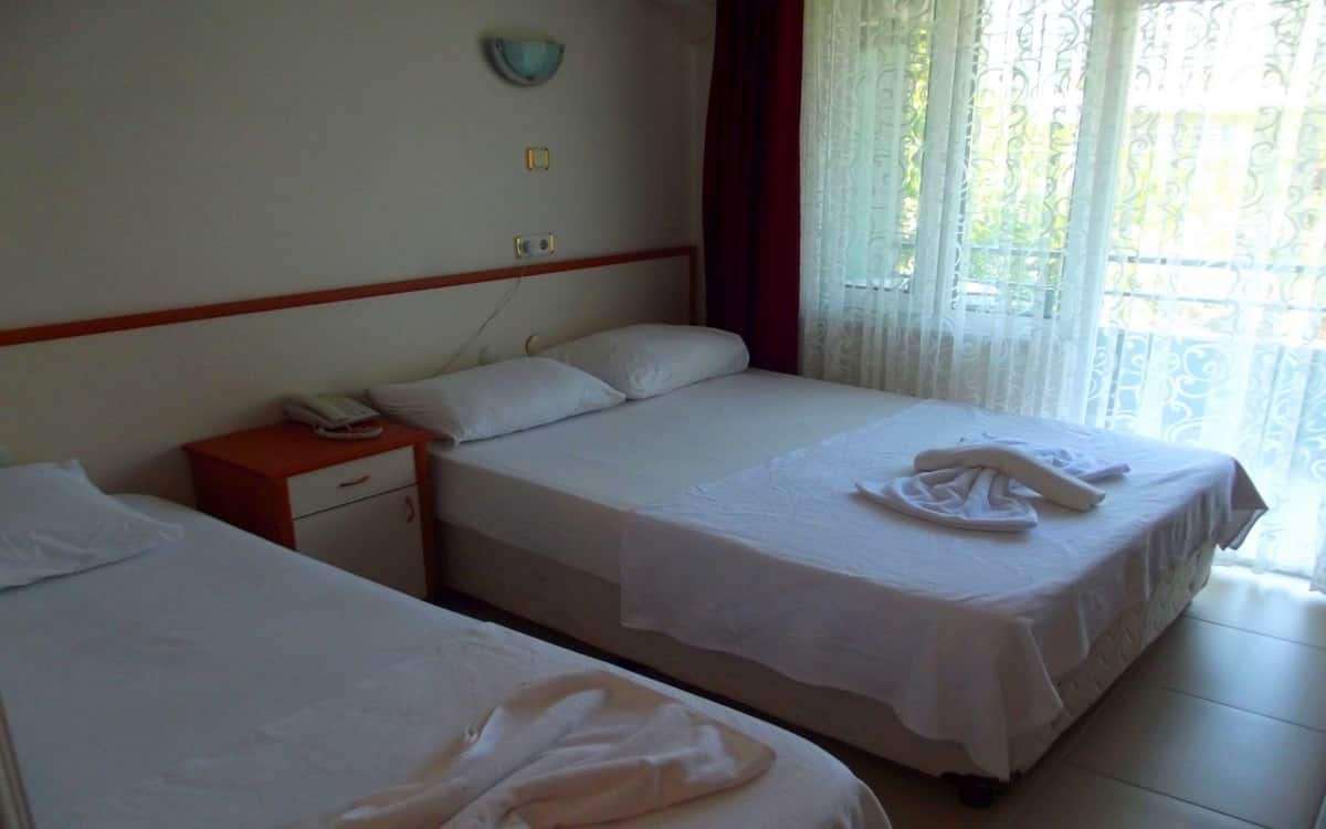 Standard-Dreibettzimmer
