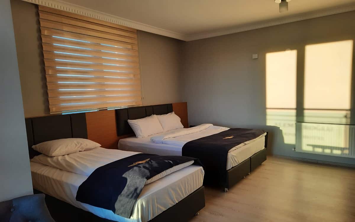 Doppelzimmer mit getrennten Betten