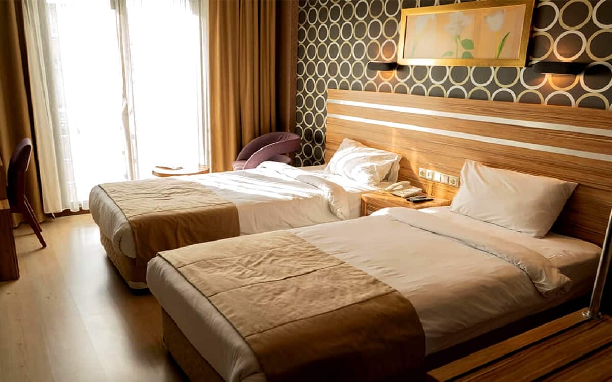 Doppelzimmer mit getrennten Betten