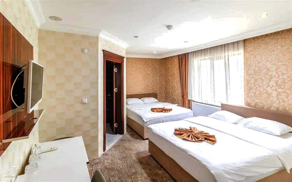 Standard-Vierbettzimmer