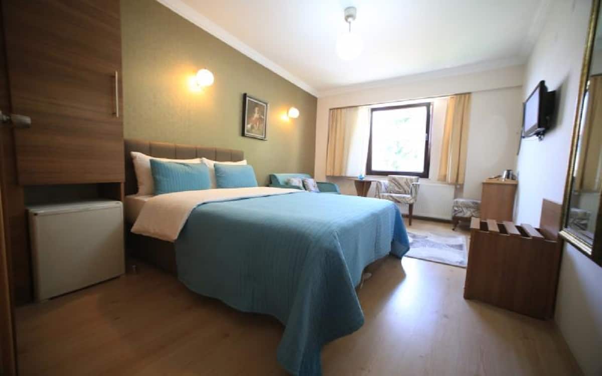 Standard-Doppelzimmer