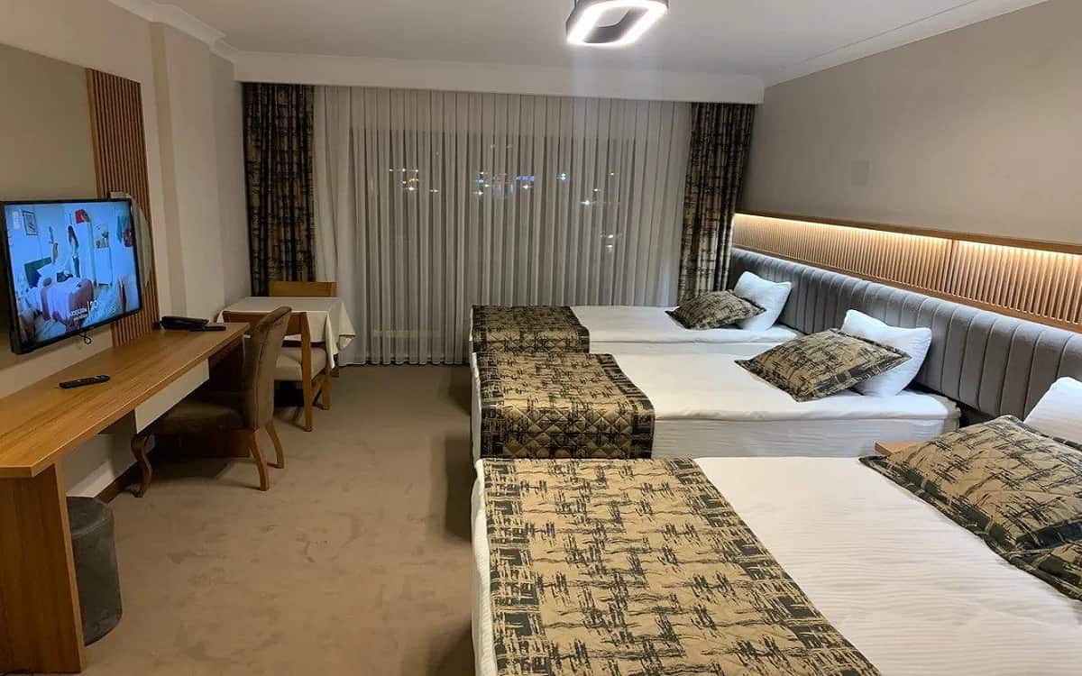 Standard-Dreibettzimmer
