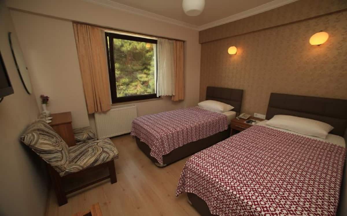 Doppelzimmer mit getrennten Betten
