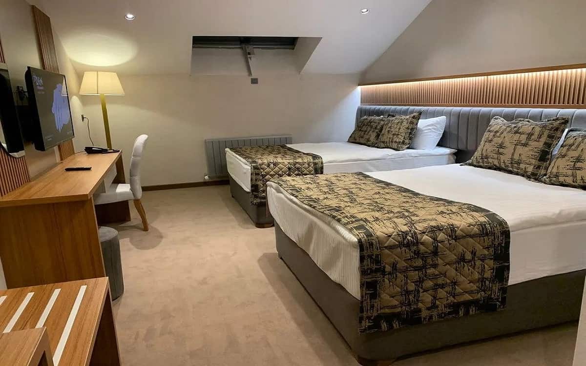 Dachzimmer