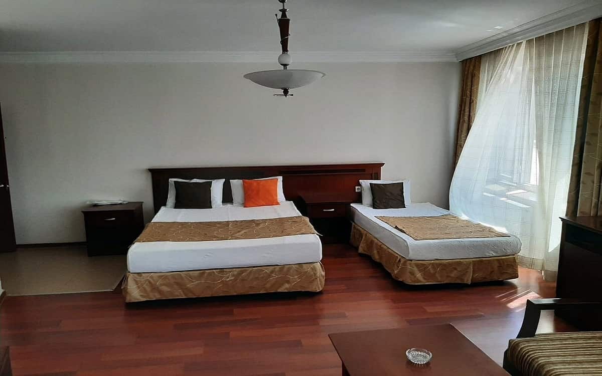Standard-Dreibettzimmer