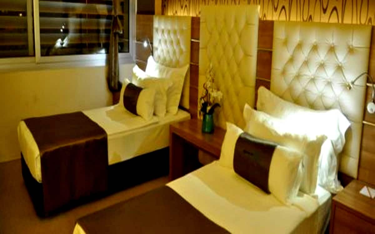 Zweibettzimmer