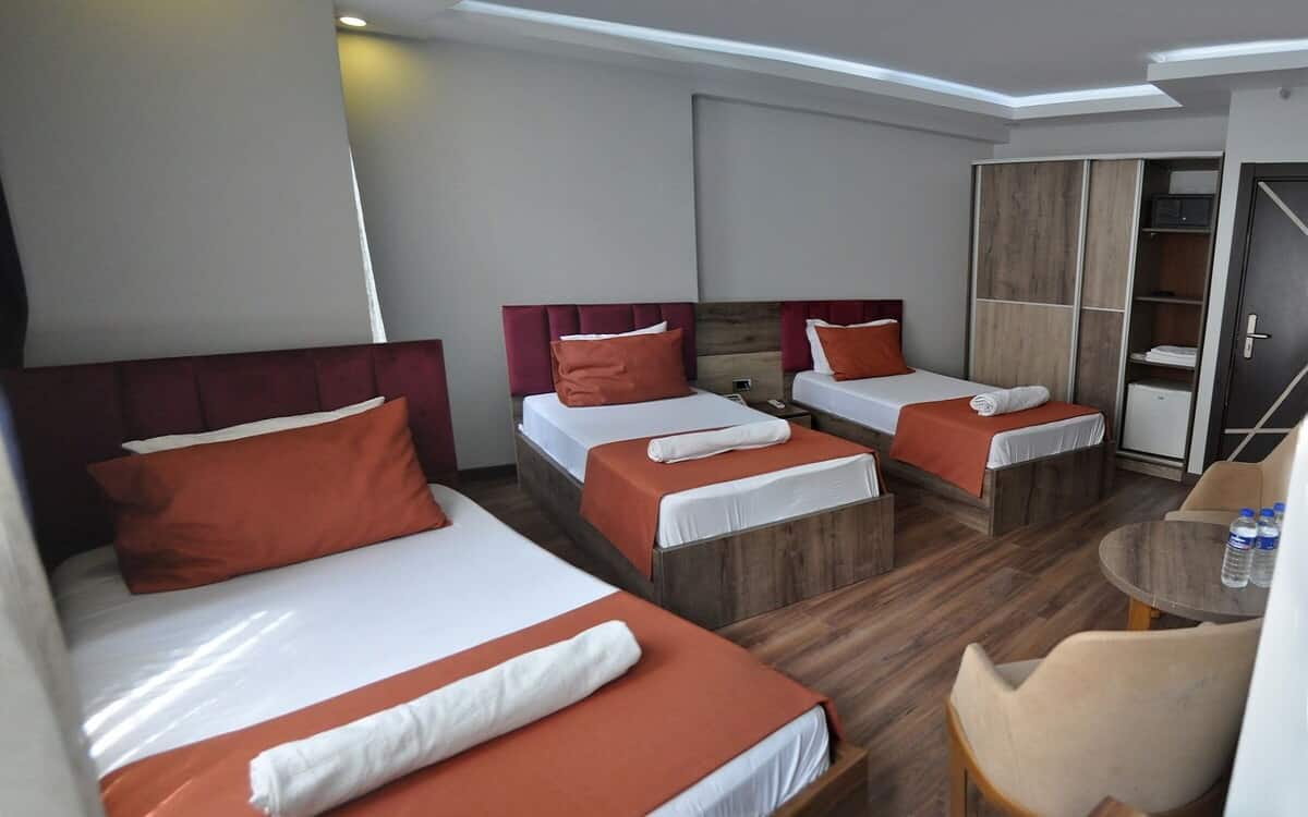 Standard-Dreibettzimmer