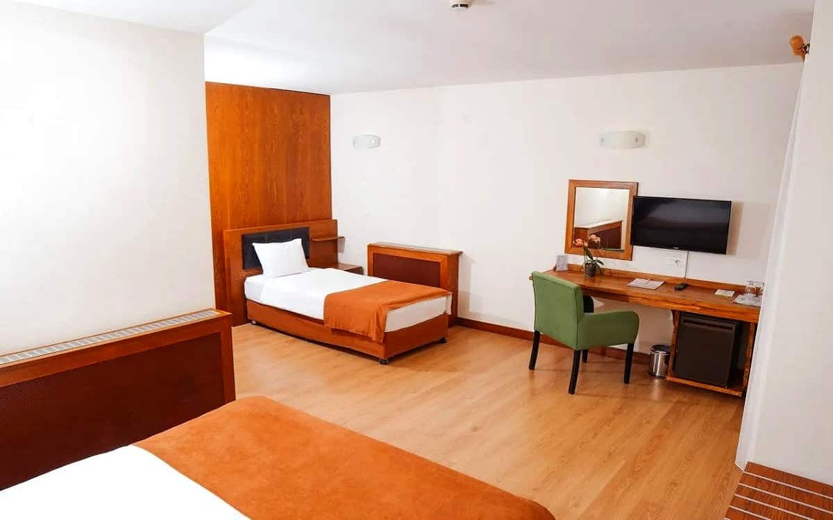 Standard-Dreibettzimmer