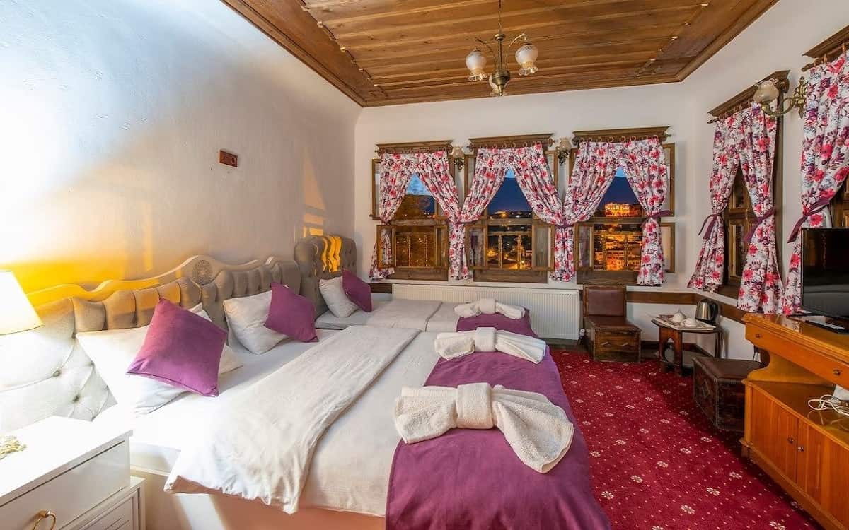 Deluxe-Dreibettzimmer