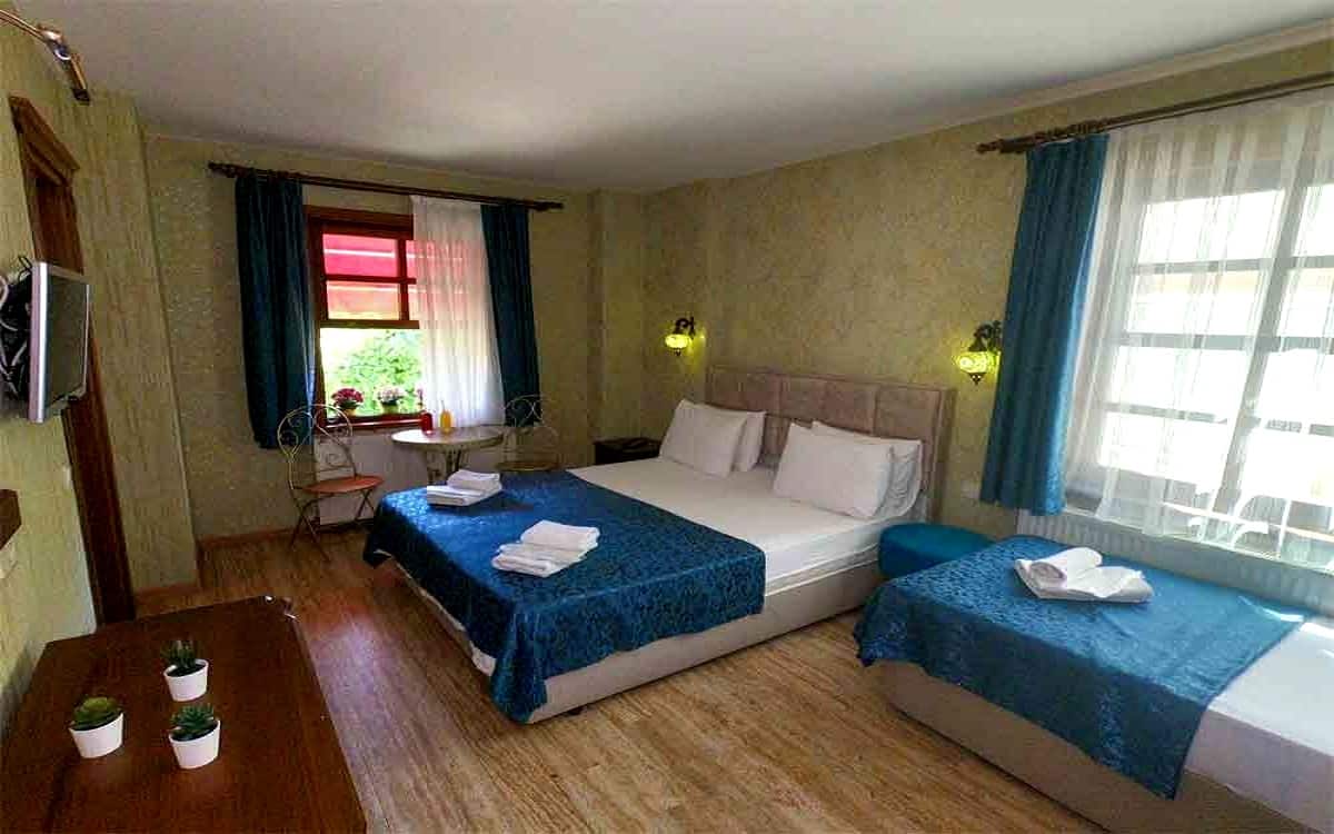 Standard-Dreibettzimmer