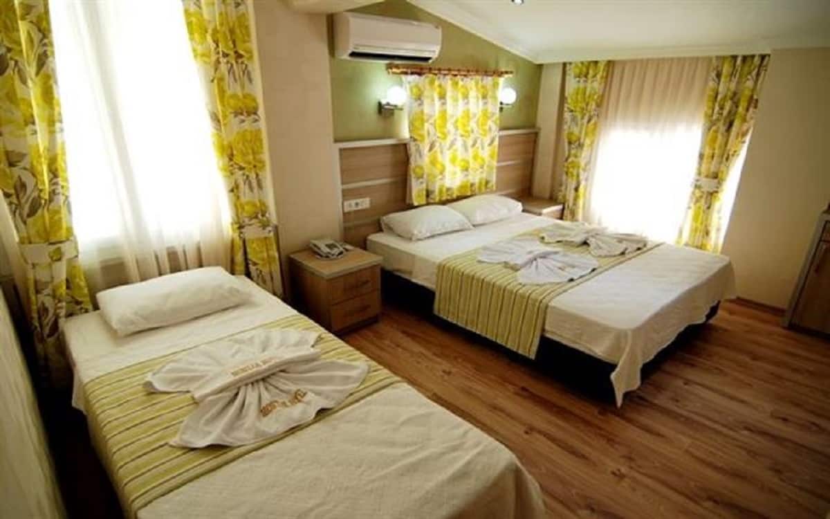 Standard-Dreibettzimmer