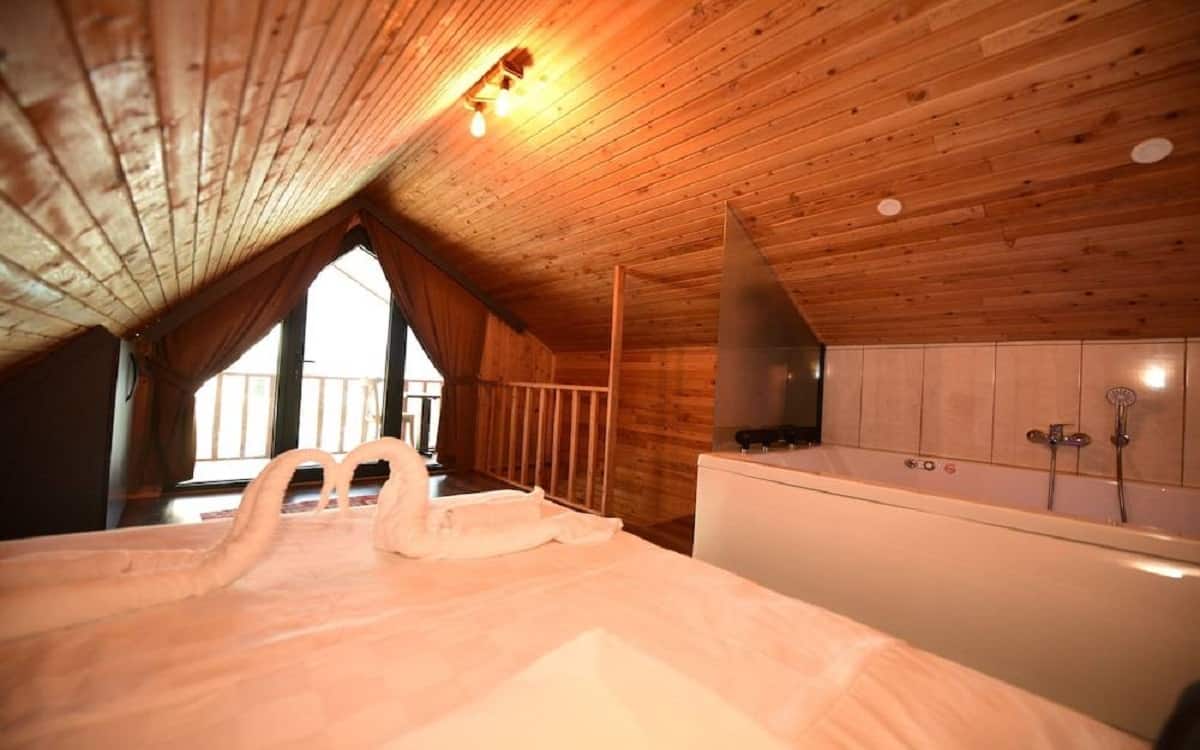 Maisonette-Bungalow mit Whirlpool