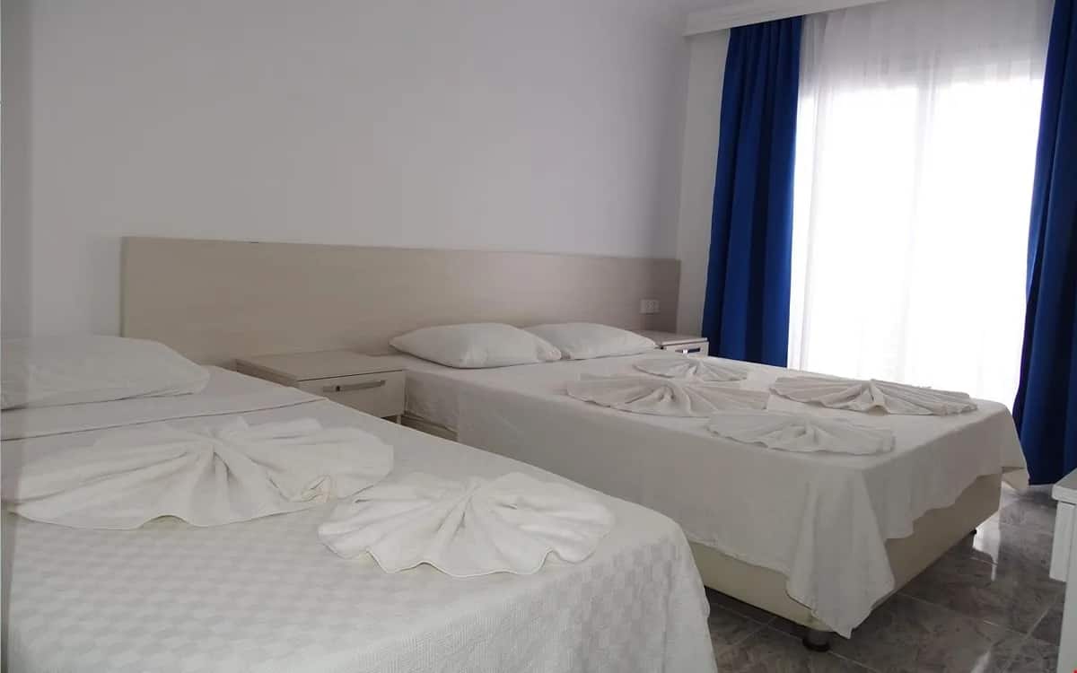 Standard-Dreibettzimmer