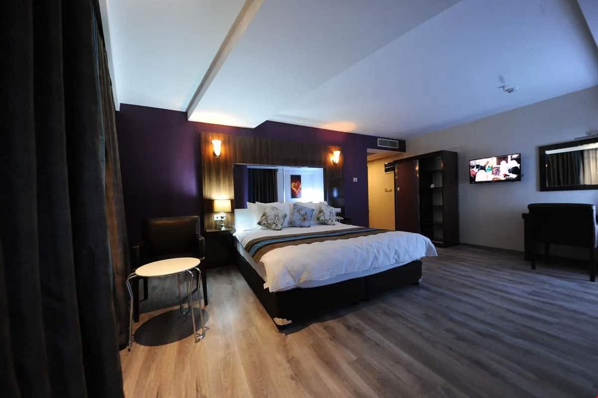 Suite