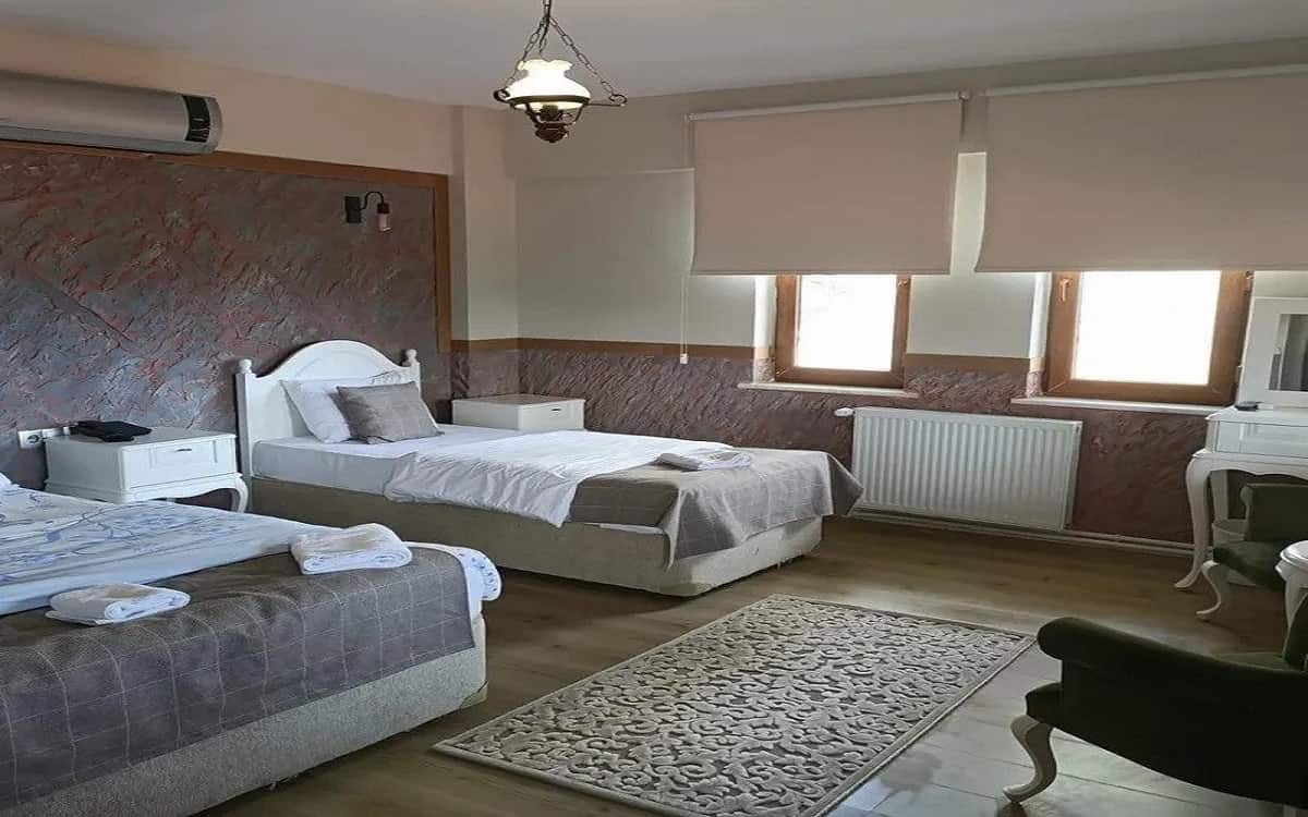 Standard-Dreibettzimmer