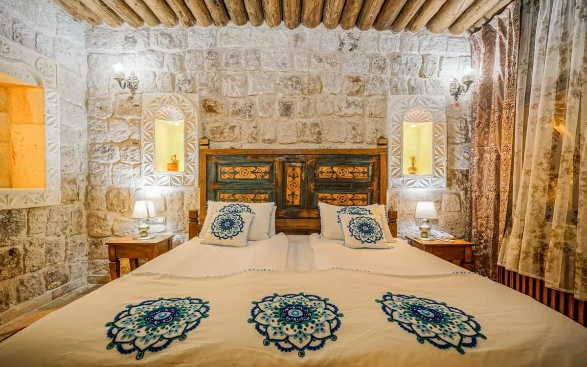 Hezen Room