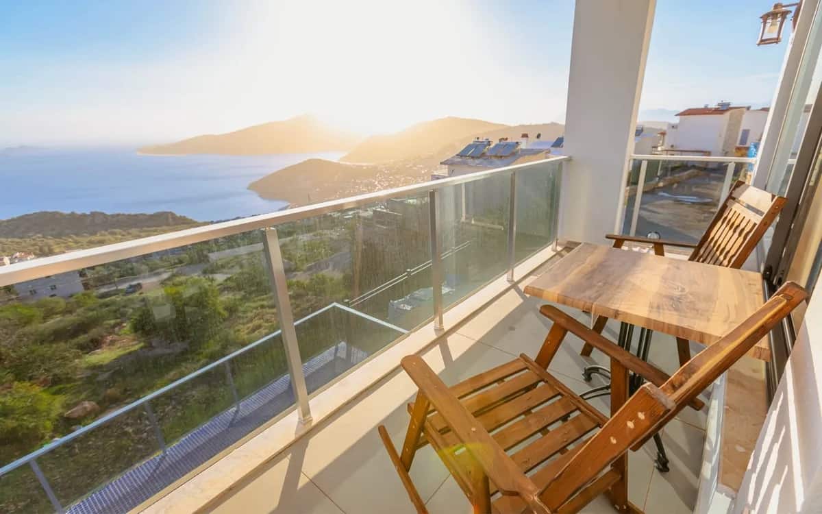 Zimmer mit Balkon, Meerblick