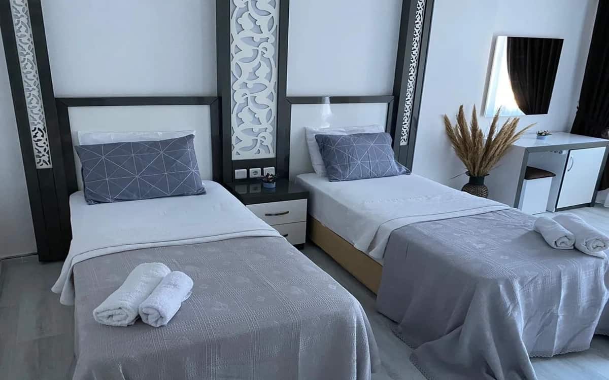 Doppelzimmer mit getrennten Betten
