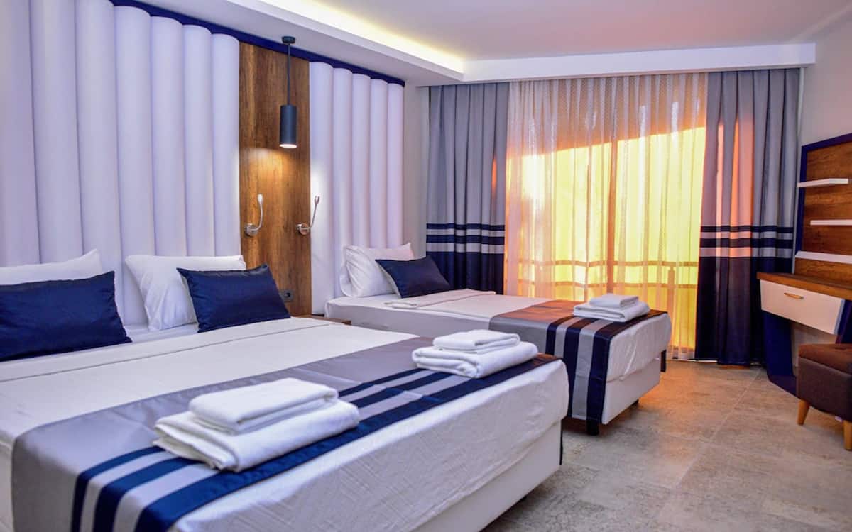 Standard-Dreibettzimmer