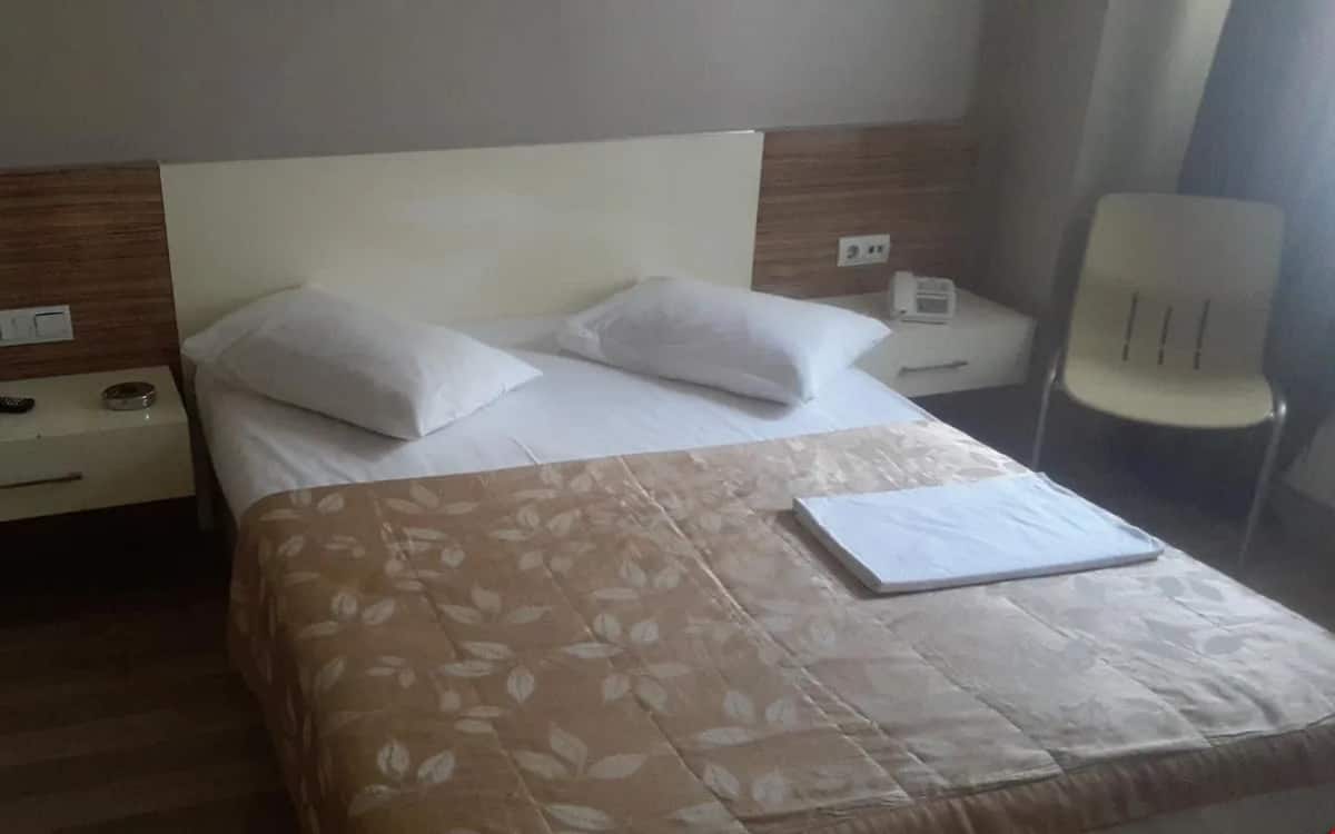 Standard-Doppelzimmer