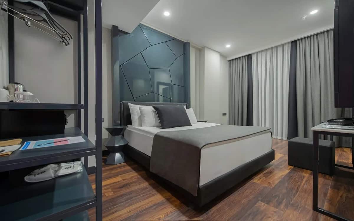 Deluxe-Zimmer, seitlicher Meerblick