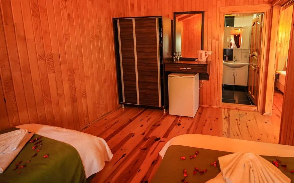 Fünfbettzimmer mit Etagenbetten