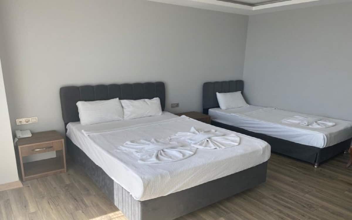Üç Kişilik Deluxe Oda