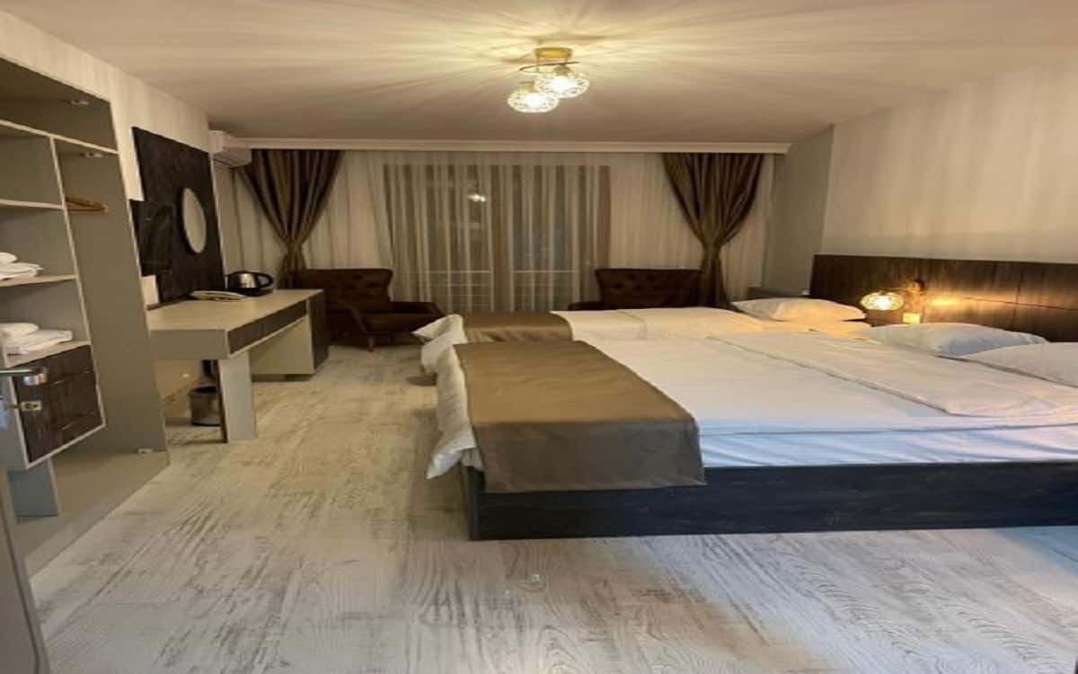 Standard-Dreibettzimmer