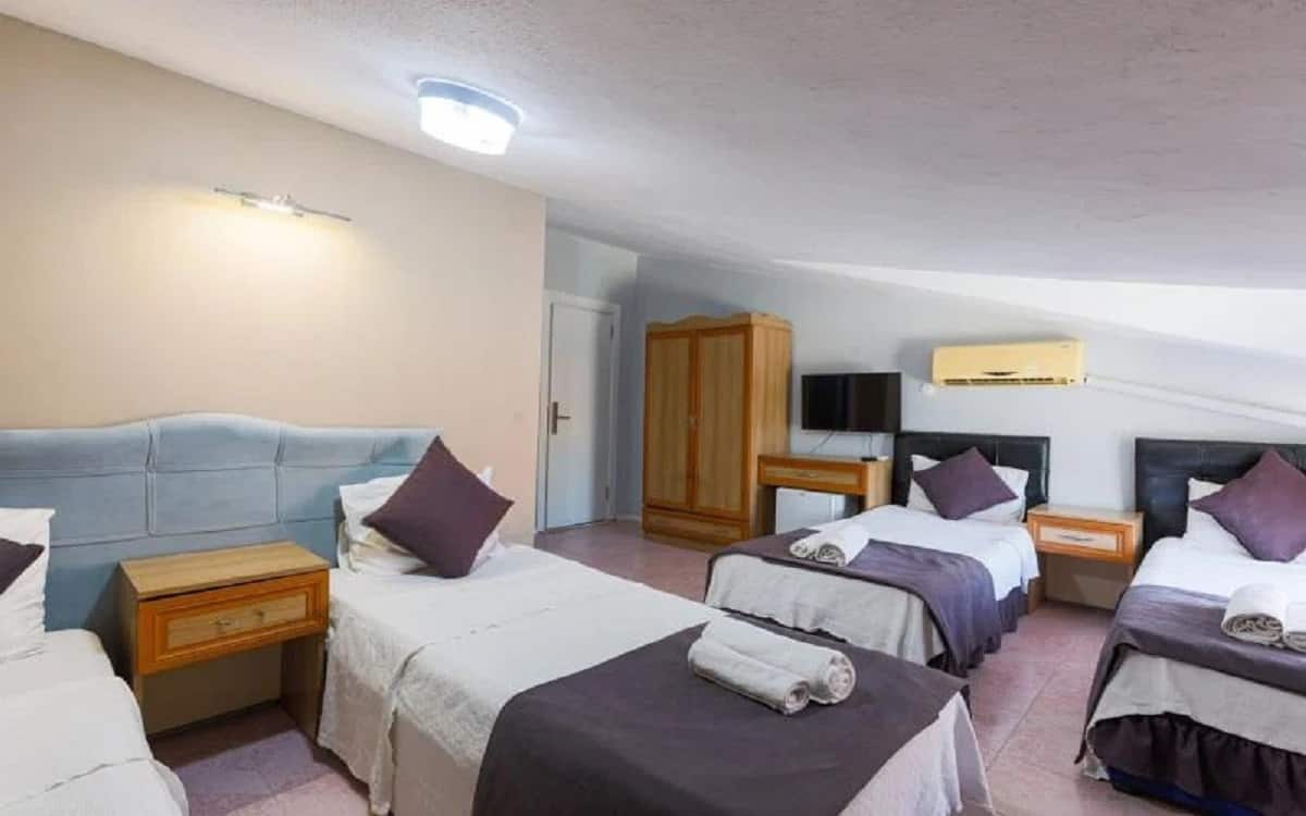 Standard-Vierbettzimmer