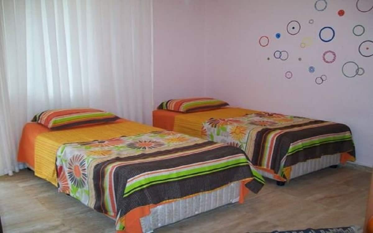 Standard-Doppel- oder Zweibettzimmer