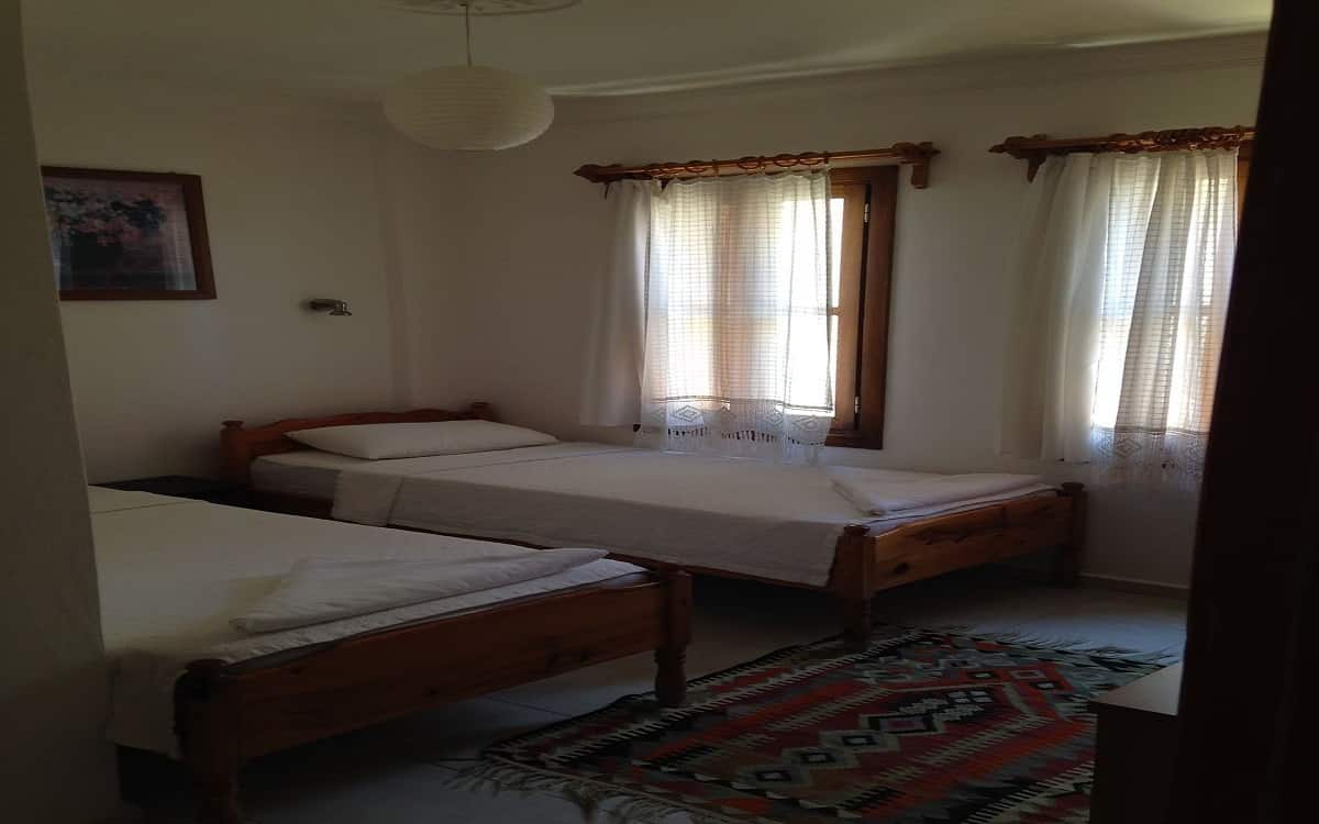 Doppelzimmer mit getrennten Betten