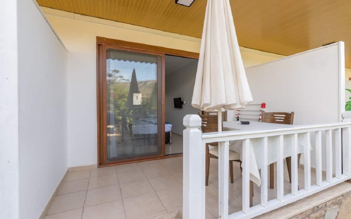 Wohnung mit Balkon, Gartenblick