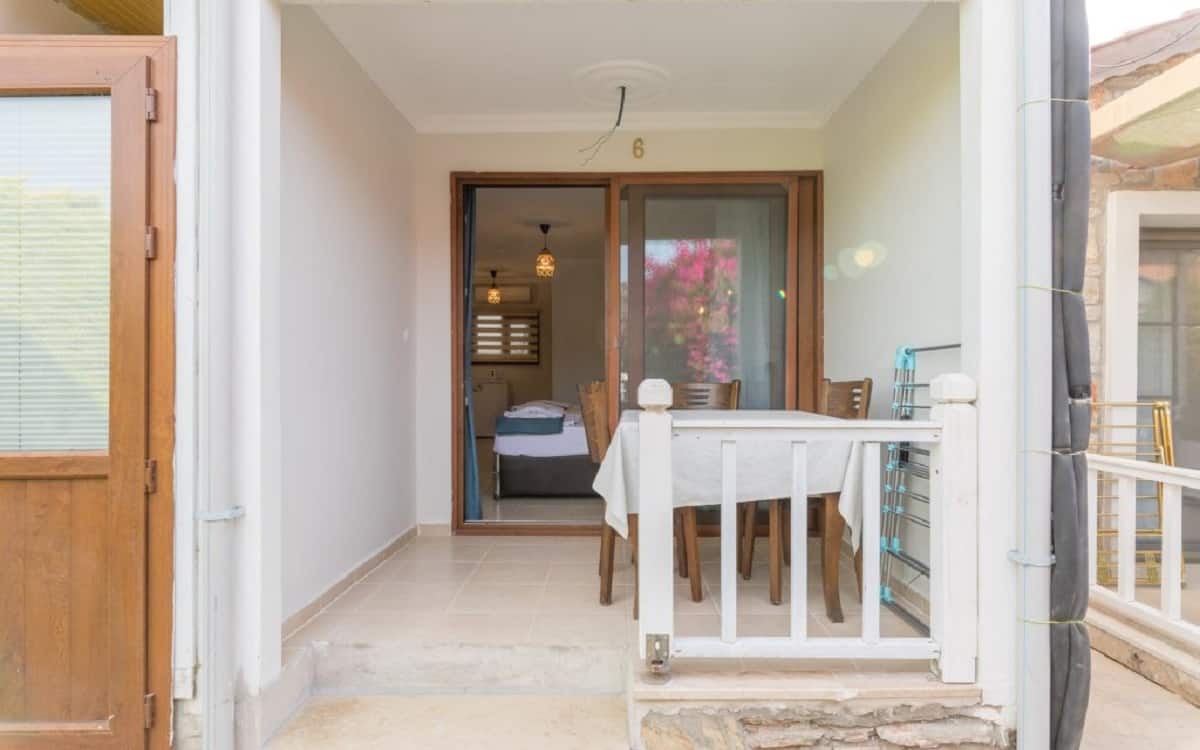Wohnung mit Balkon, Gartenblick