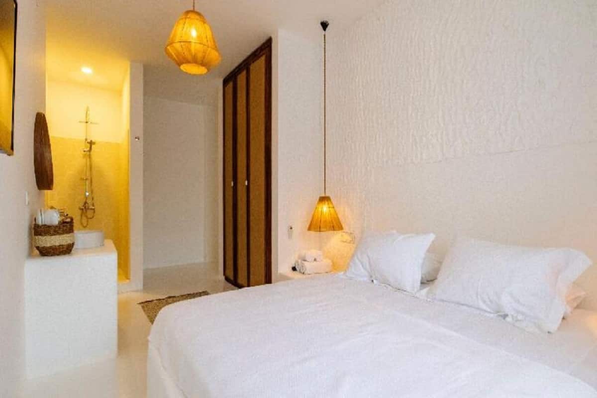Zimmer mit Balkon