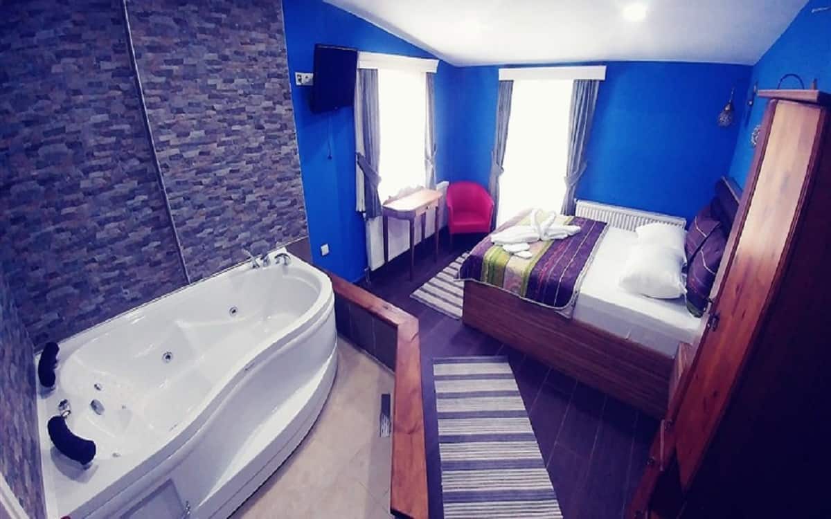 Zimmer mit Whirlpool