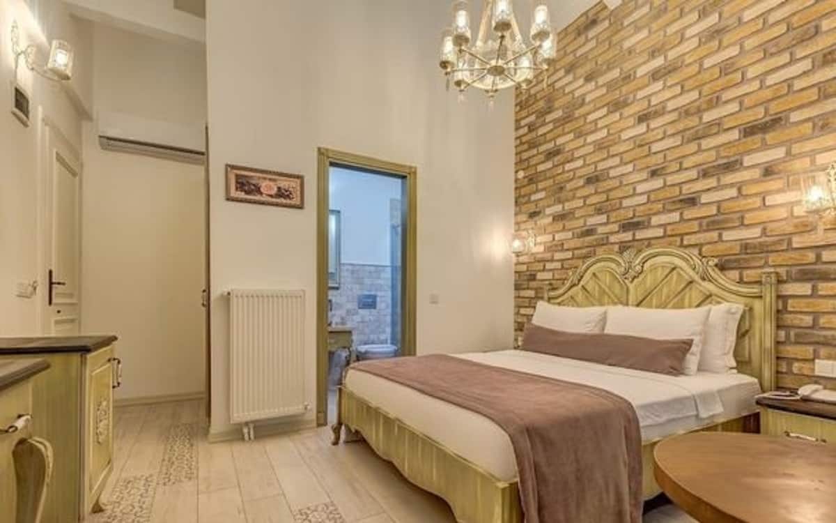 Cumbalı, Havuz Manzaralı