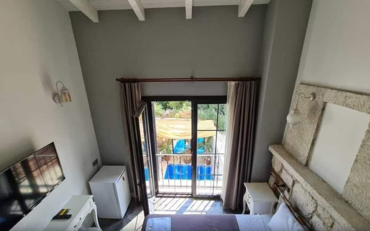Zimmer, Poolblick