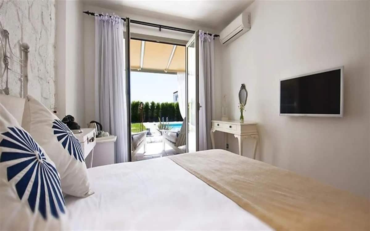 Room with Terrace