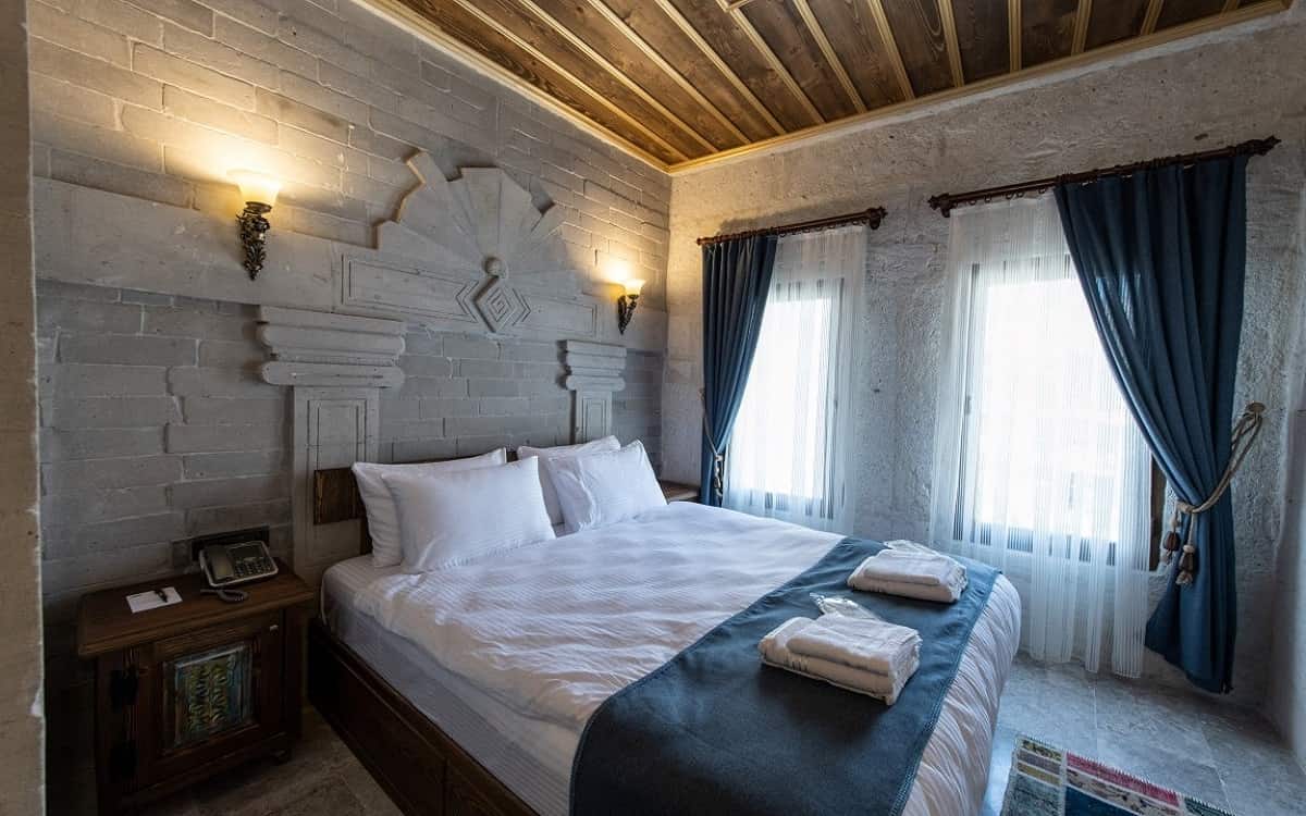 Venessa Stone deluxe room
