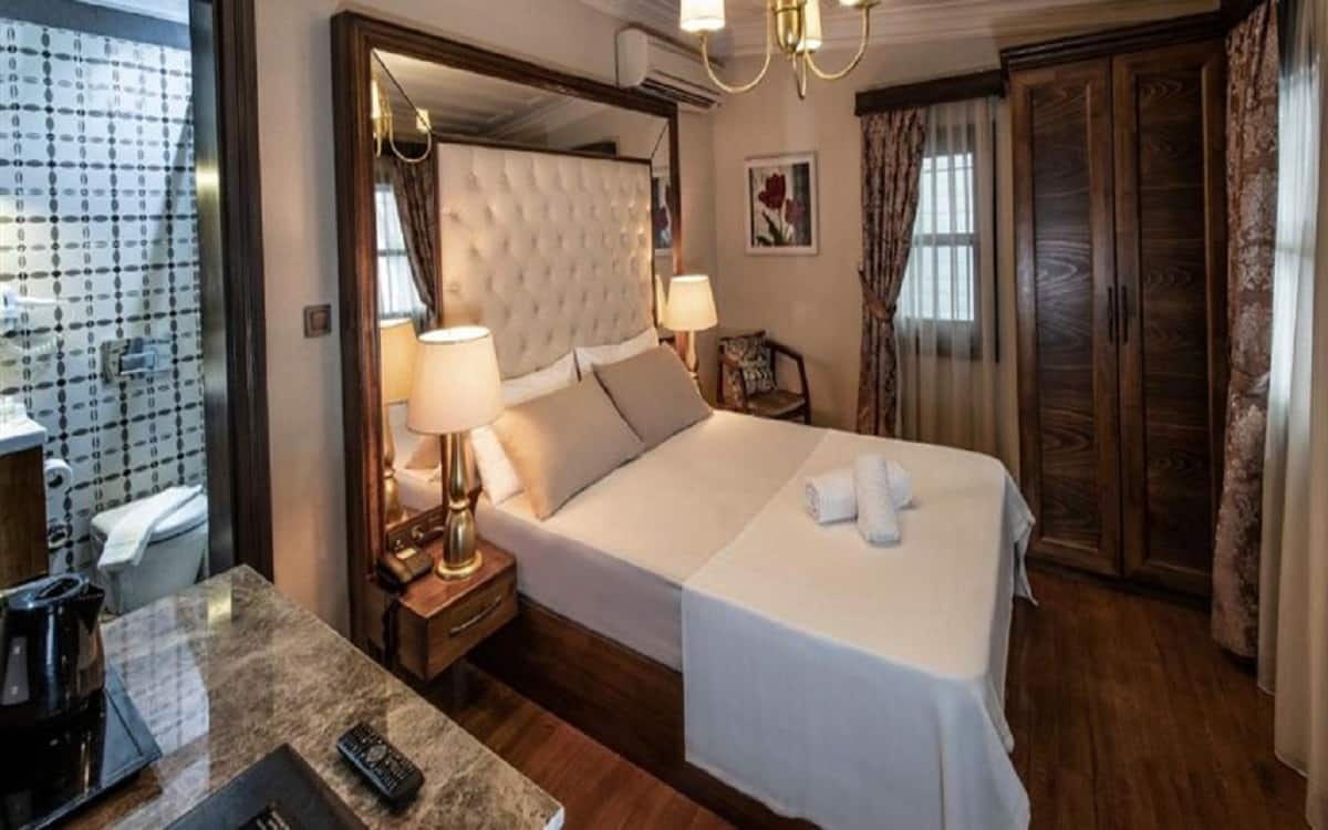 Standard-Doppelzimmer