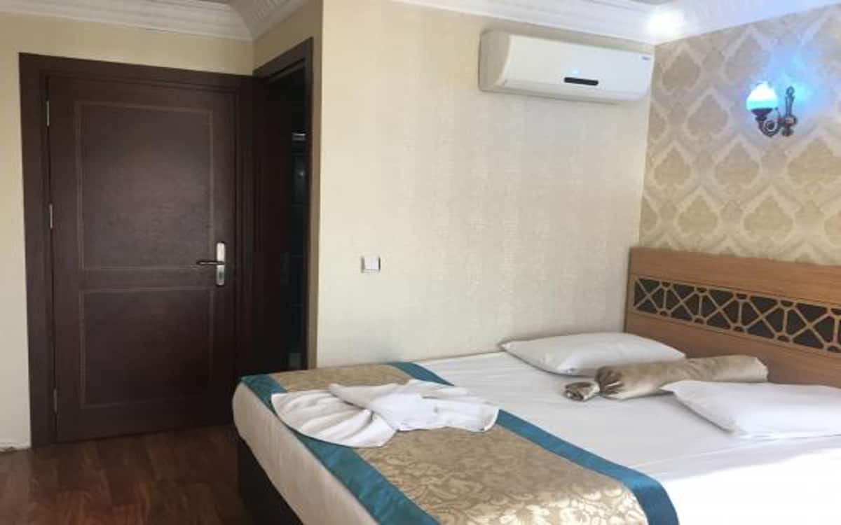 Standard-Doppelzimmer
