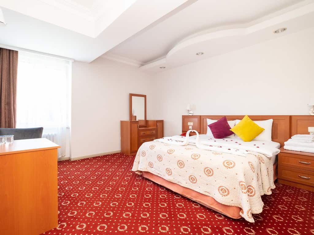 Suite Room