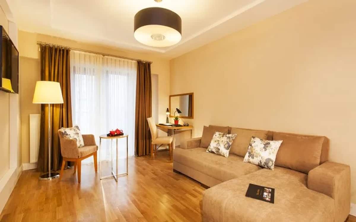 Junior Suite Room