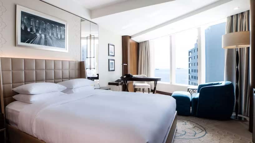 Zimmer 1 mit Kingsize-Bett, Meerblick