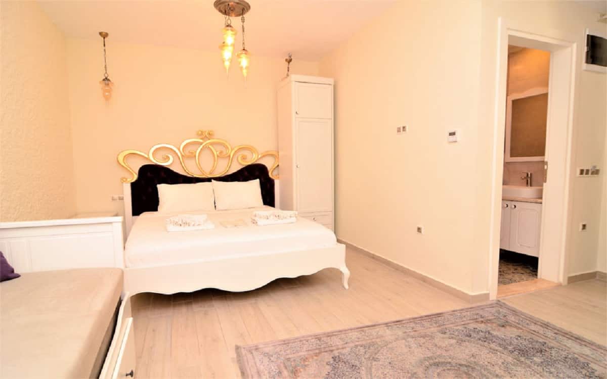 Zimmer, Gartenblick