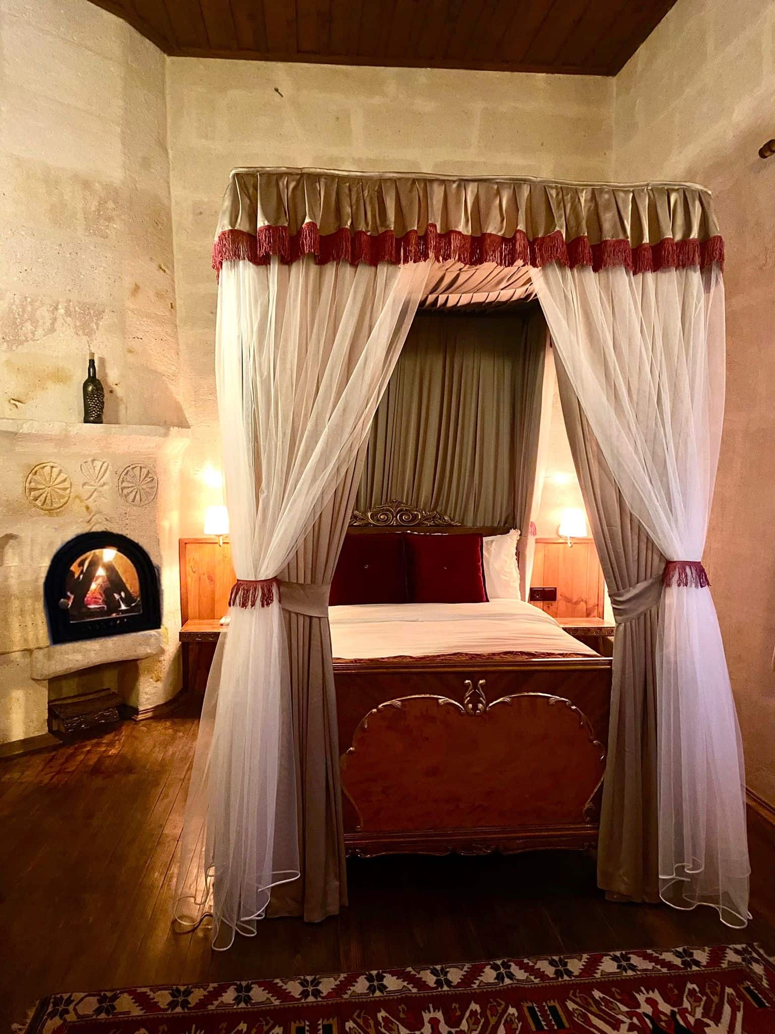 Queen Room
