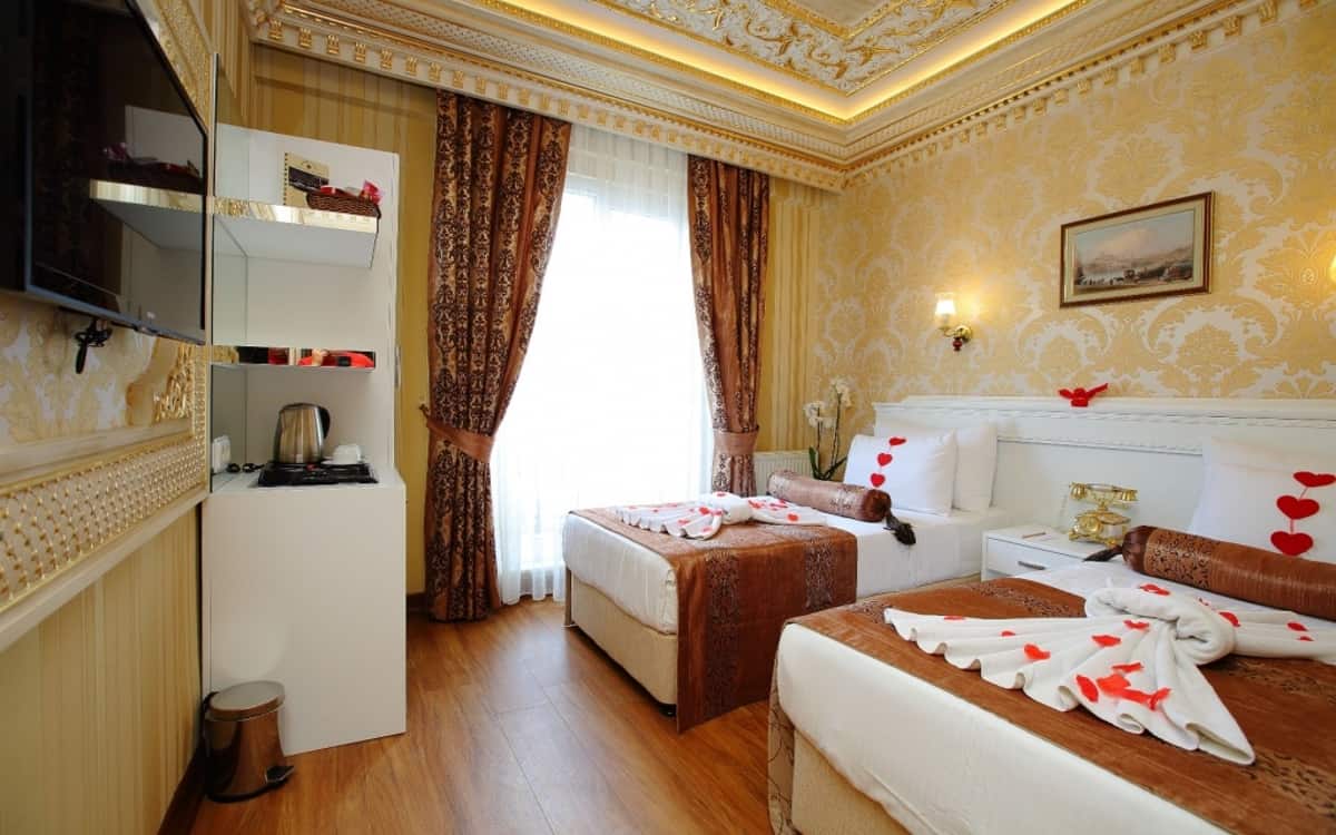 Deluxe-Doppel- oder Zweibettzimmer