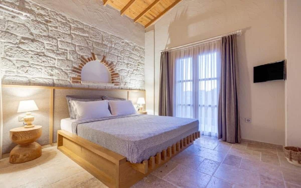 Room with Bay Window